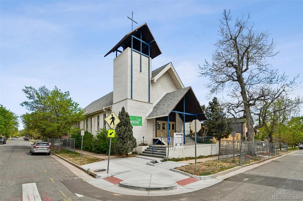 Photo of 400 S Williams Street, Denver, CO 80209 (MLS # 6391907)