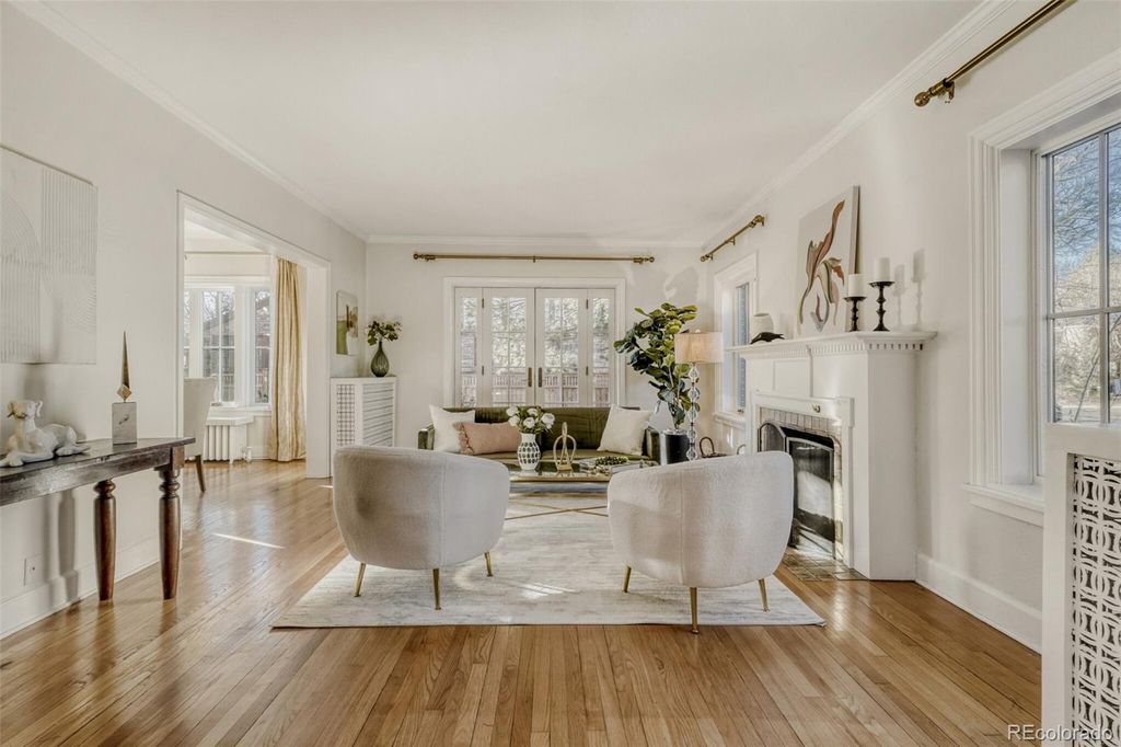 Photo of 1944 Hudson Street, Denver, CO 80220 (MLS # 3720323)