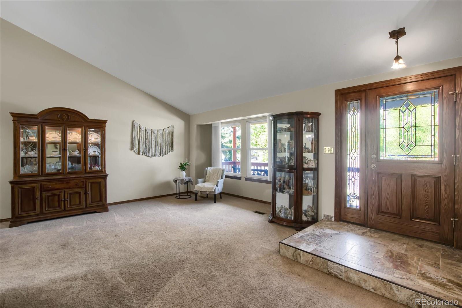 5096 W 69th Loop