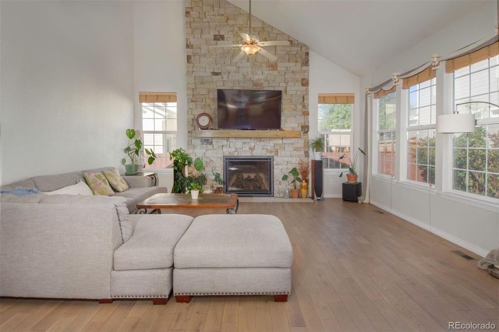 Photo of 508 Ashford Drive, Longmont, CO 80504 (MLS # 5173390)