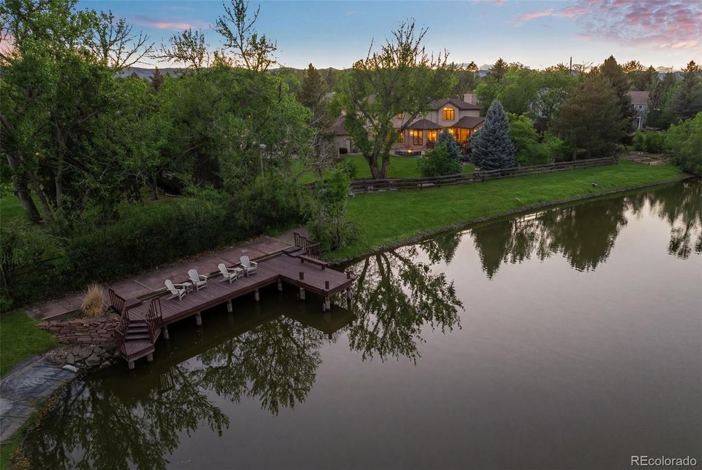 Photo of 4443 W Cottonwood Place, Littleton, CO 80123 (MLS # 9342139)