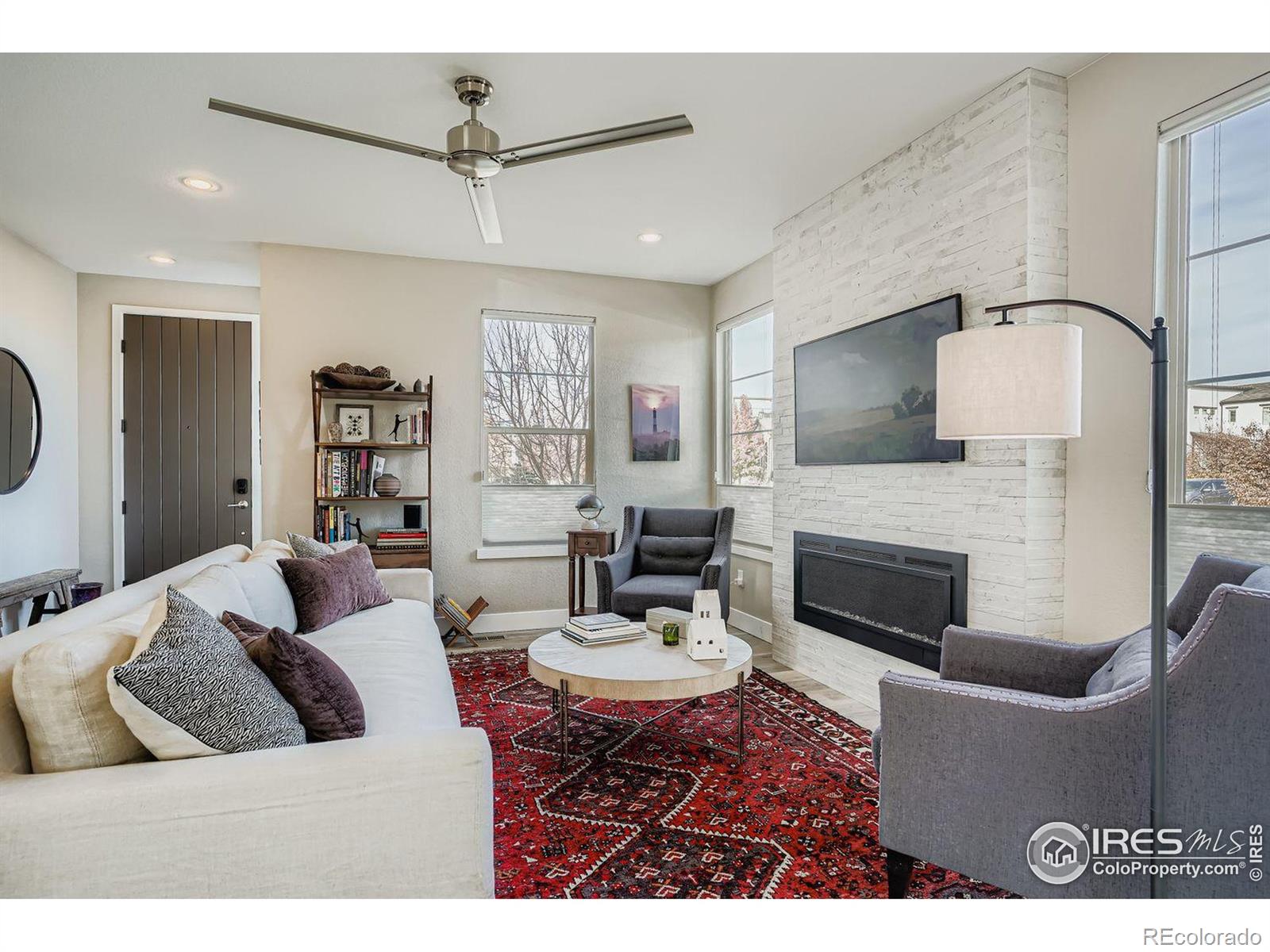 15506 W la Salle Place