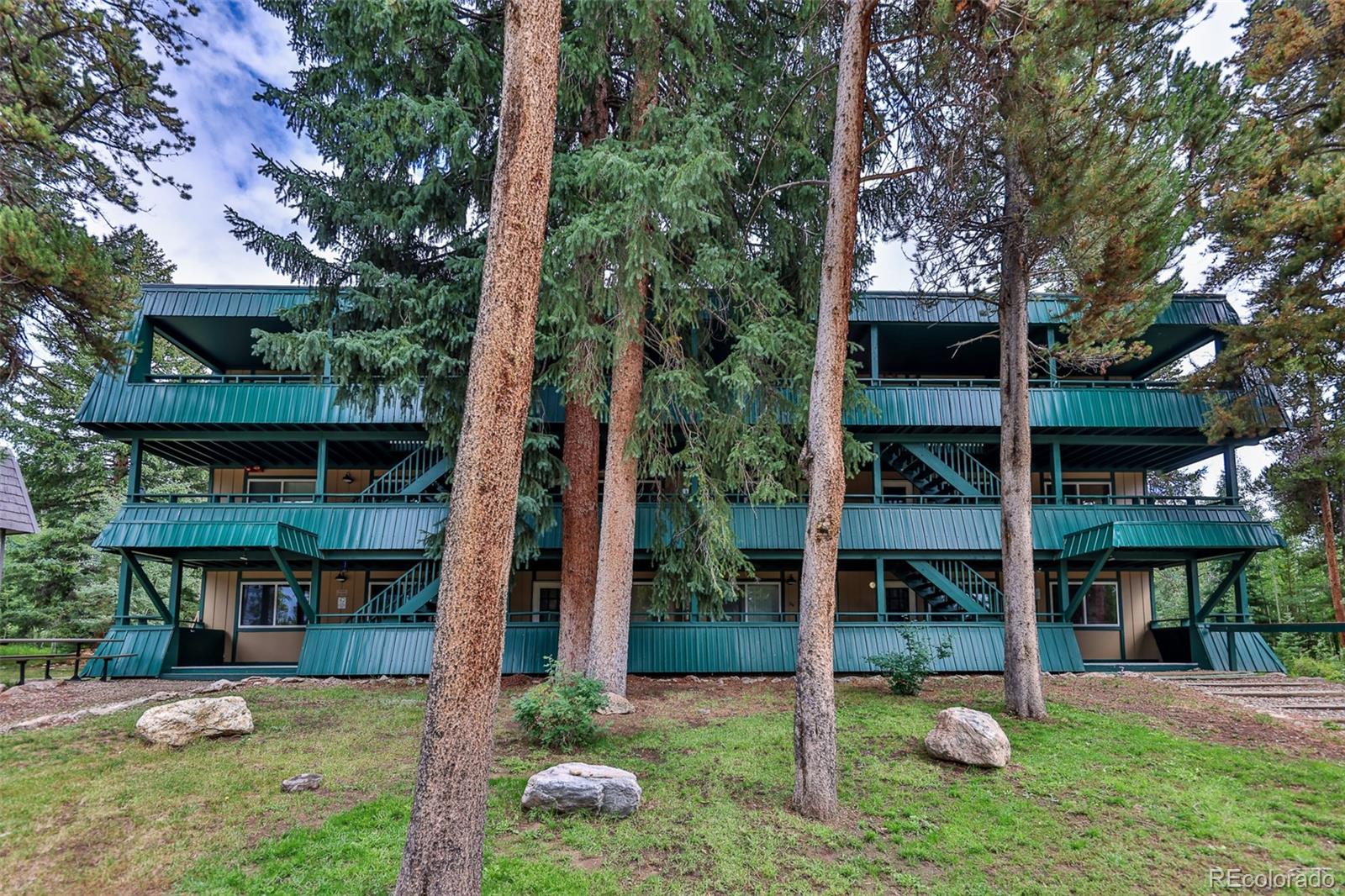 432 Hi Country Drive 15