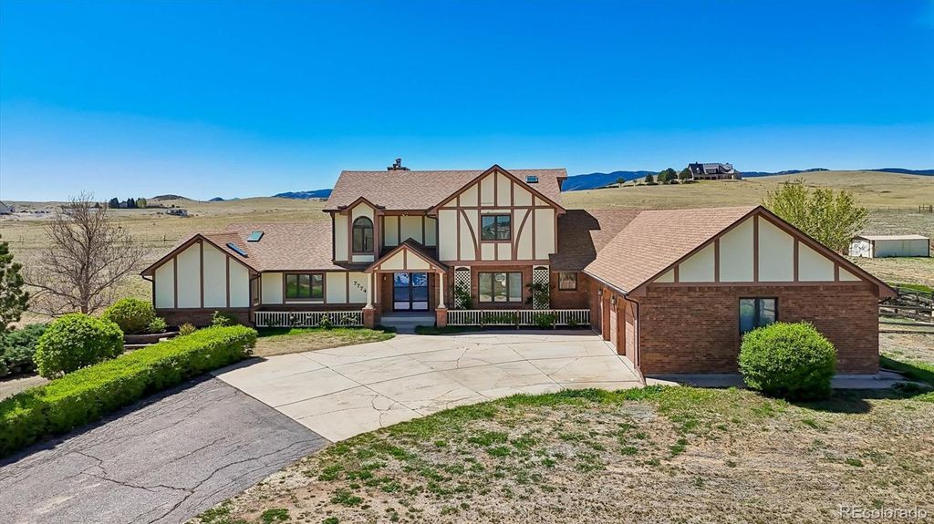 Photo of 7774 W Trail South Drive, Littleton, CO 80125 (MLS # 2393910)