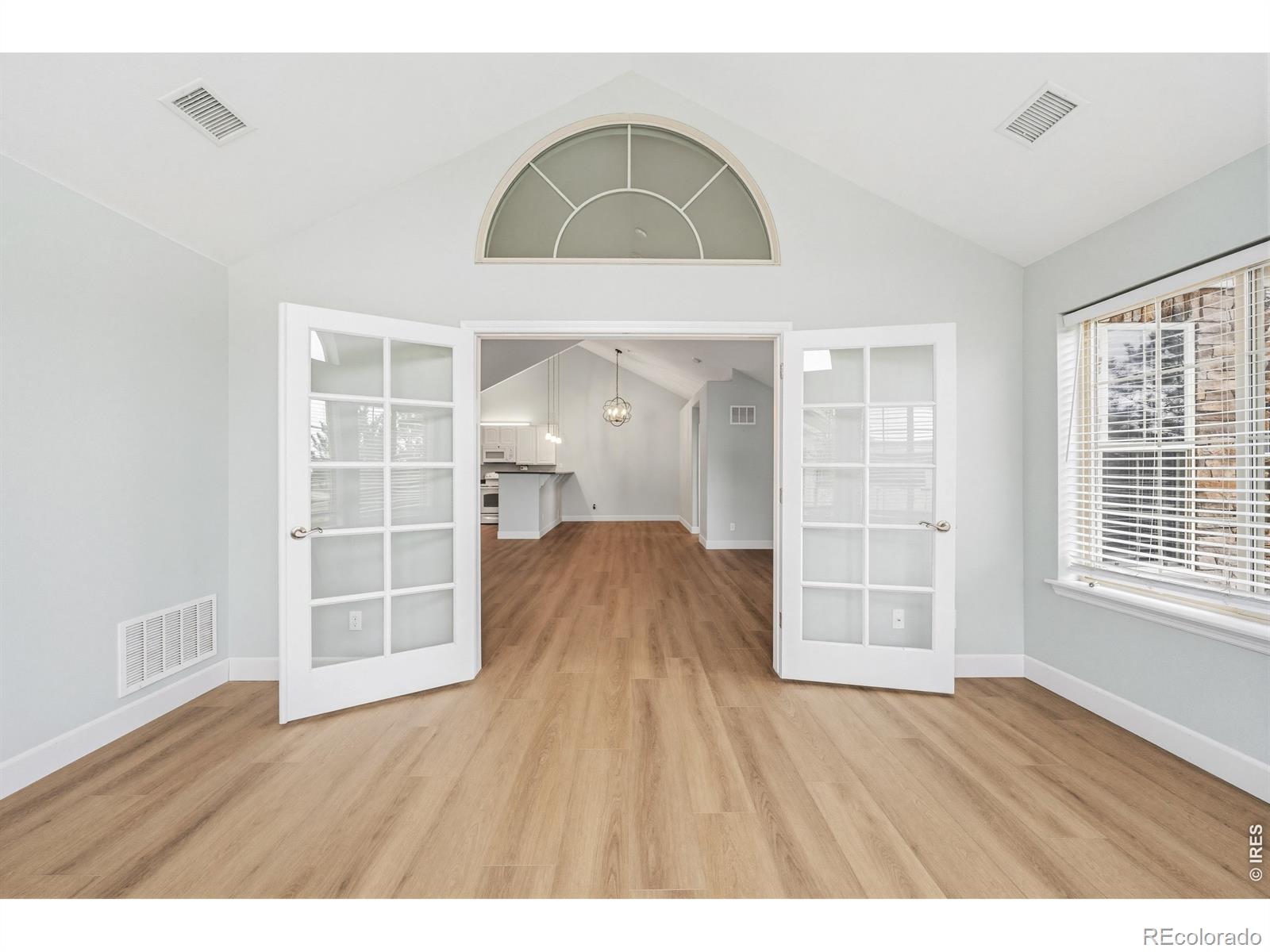 2497 Santa Fe Drive C