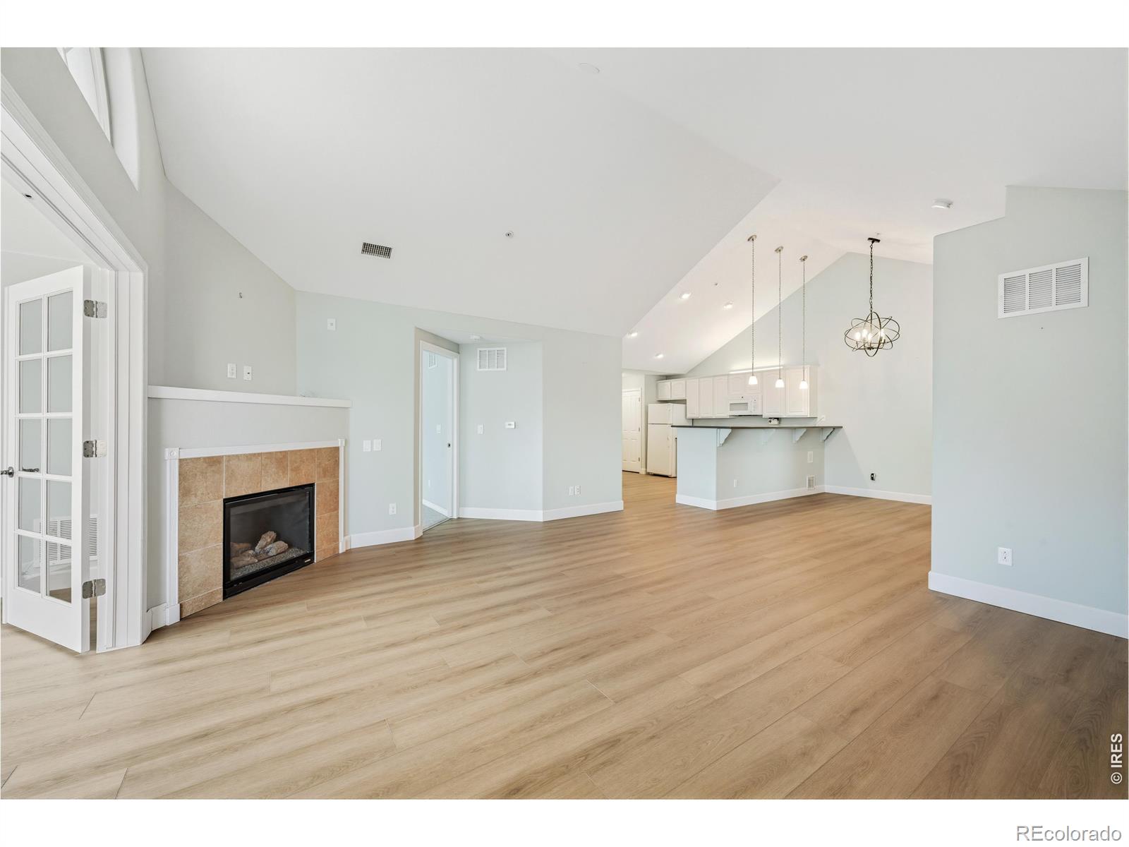 2497 Santa Fe Drive C