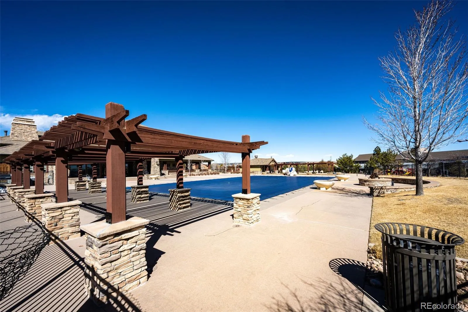 Colorado Springs, Colorado 80927, United States, 5 Bedrooms Bedrooms, ,3 BathroomsBathrooms,Residential,Active,82318