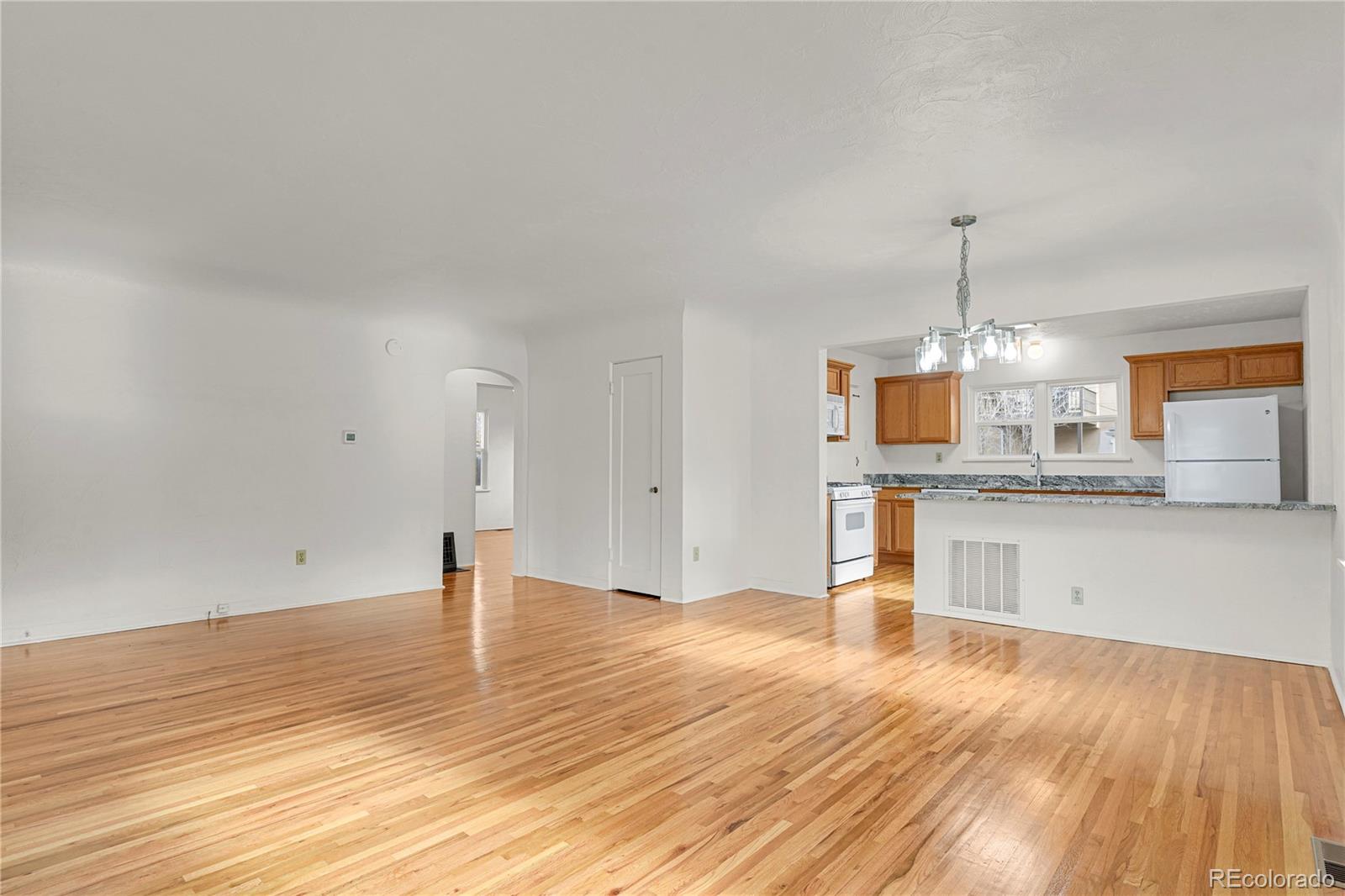 917 N Institute Street