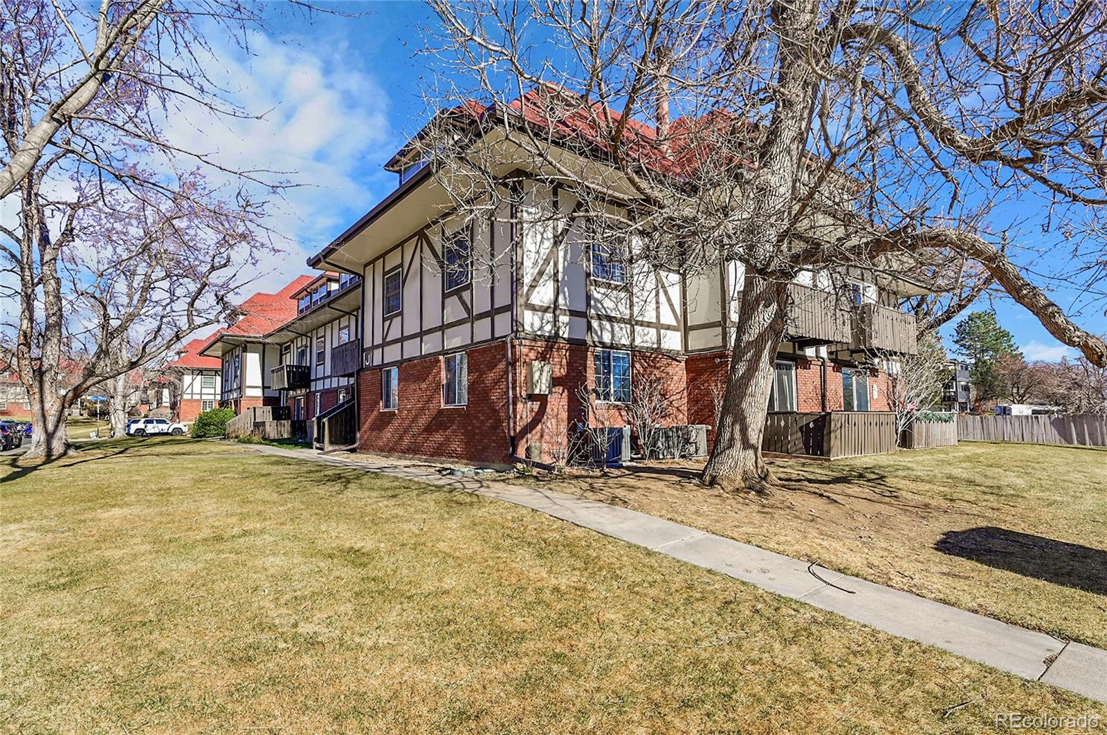 3250 Oneal Circle 25J