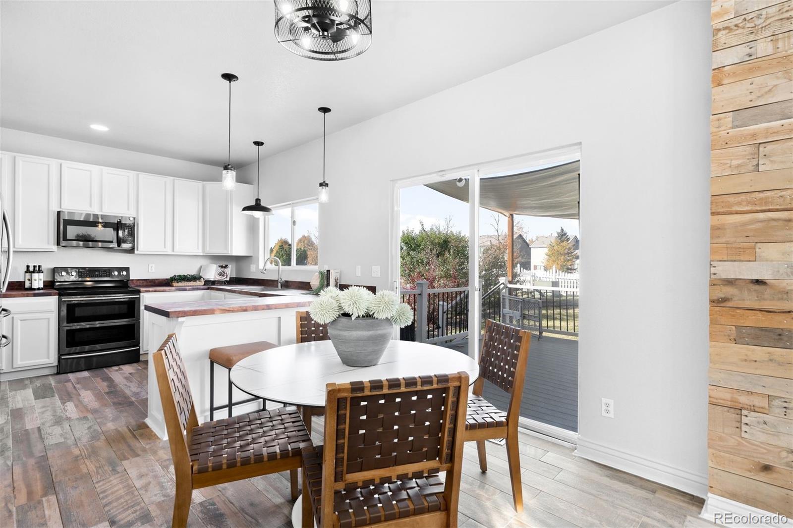 24631 E Kansas Circle