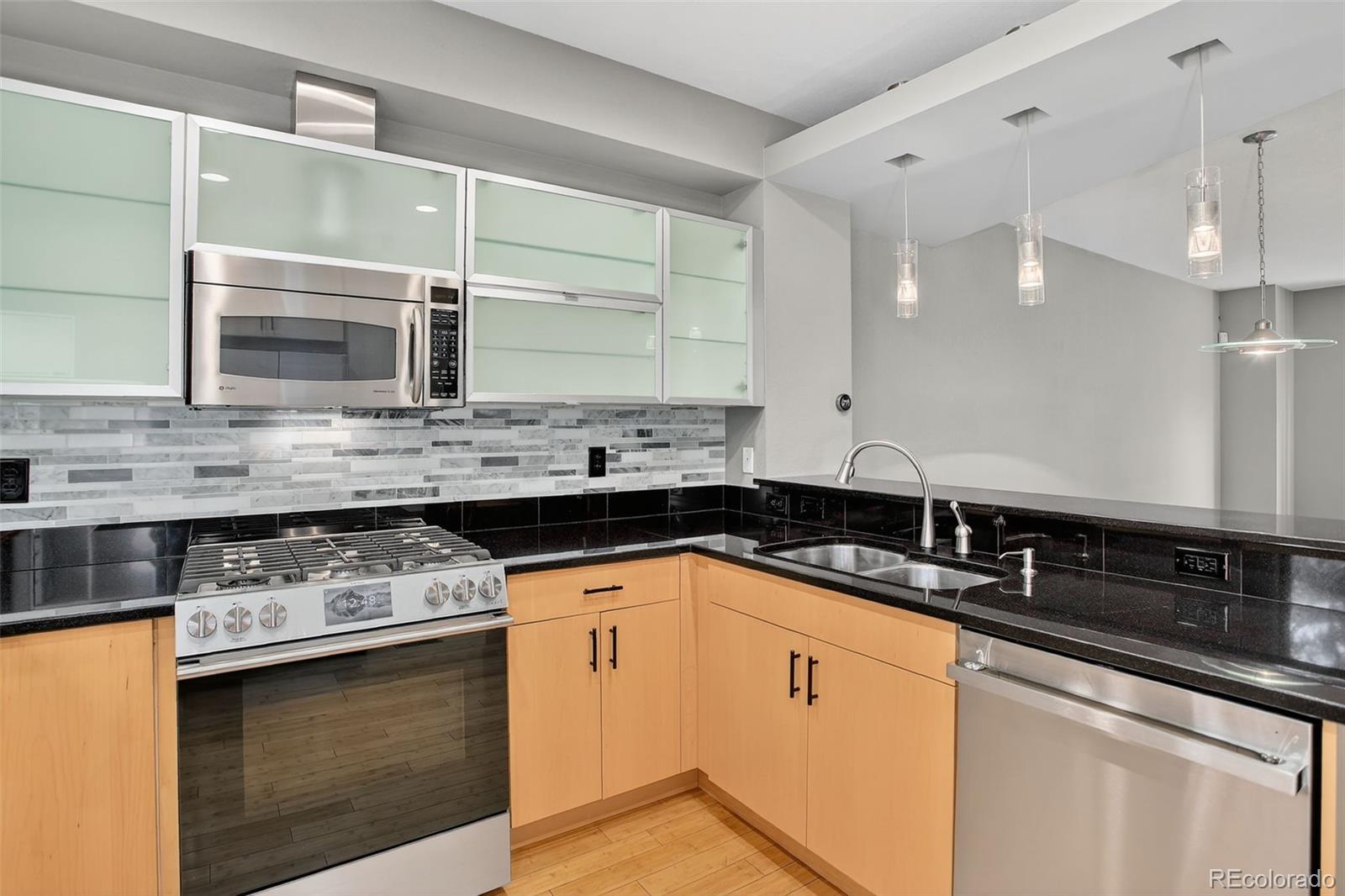 2630 18th Street, Denver, CO, 80211 3 2630 18th Street