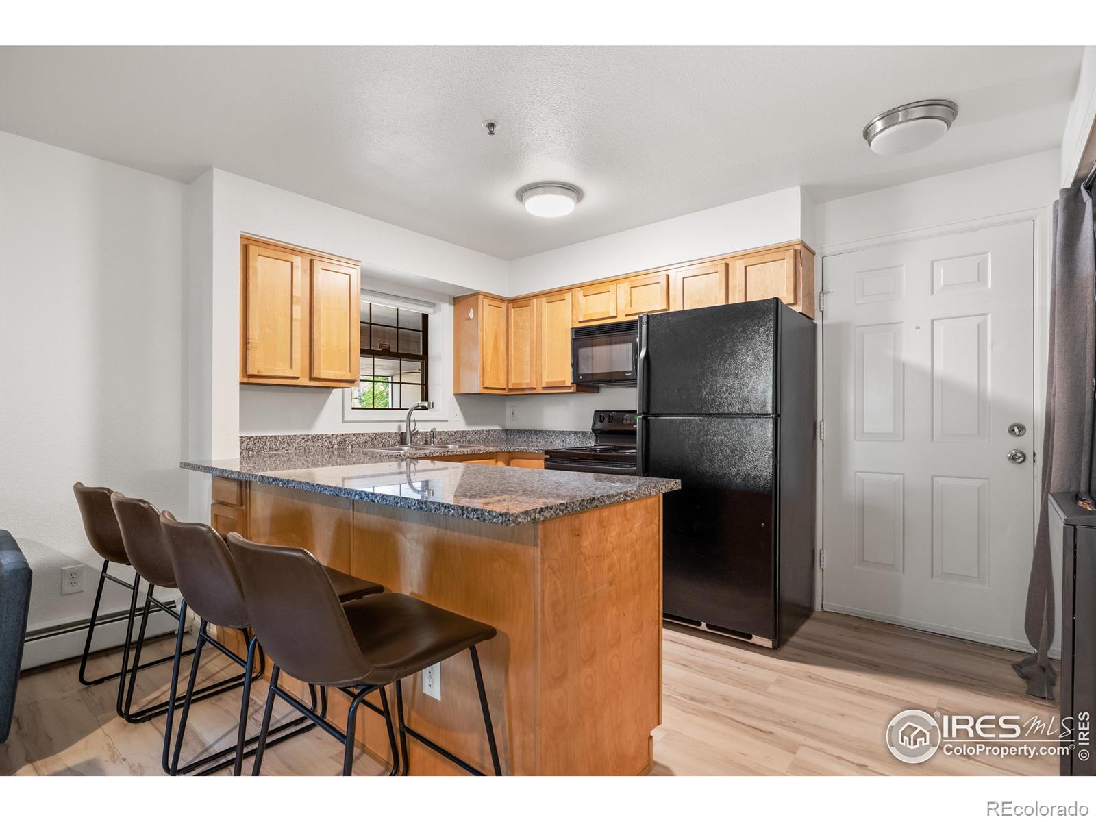 1405 Broadway #101