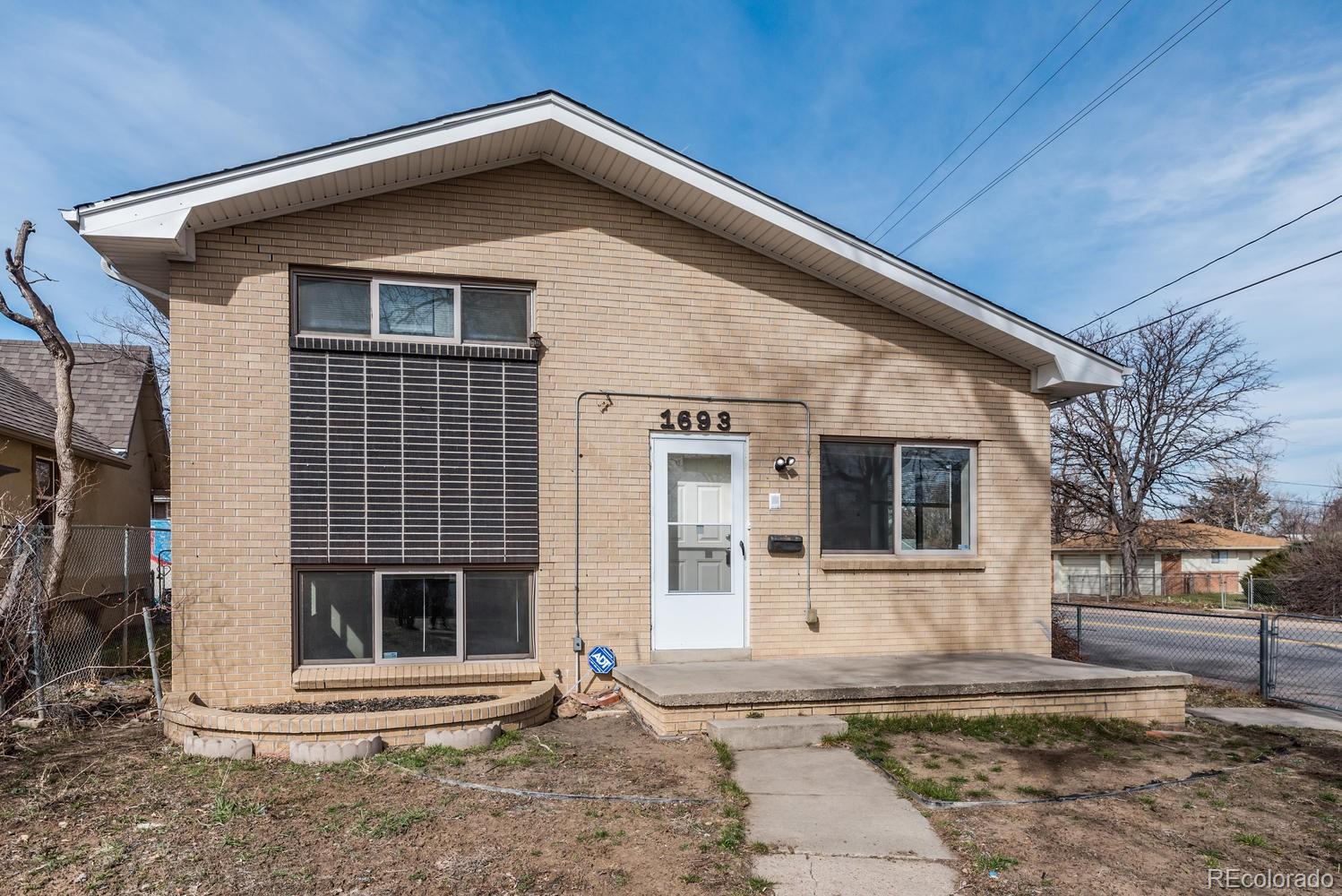 Photo 1 of 15 — 1693 Florence Street, Aurora, CO 80010