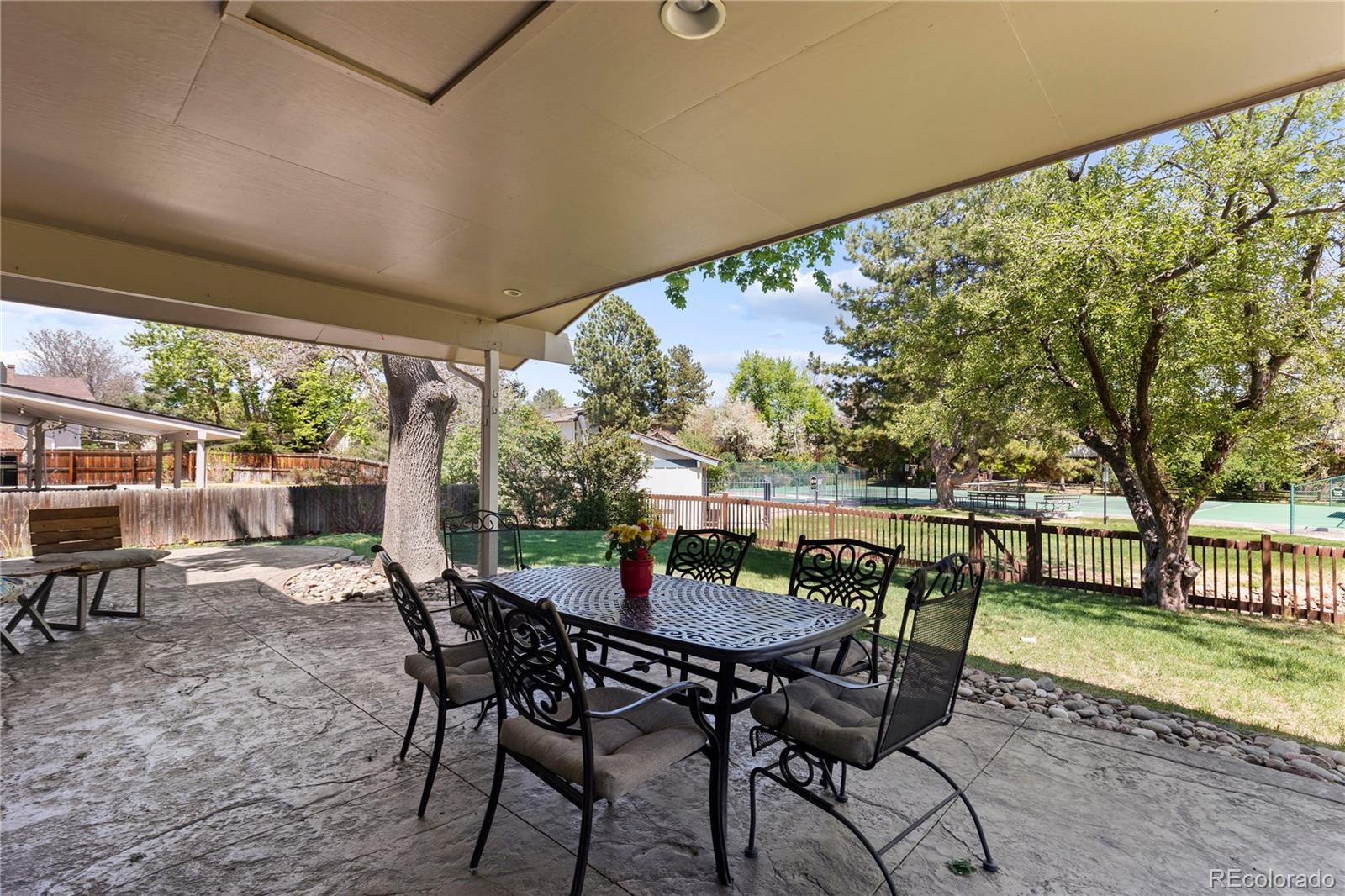 6450 S Magnolia Court