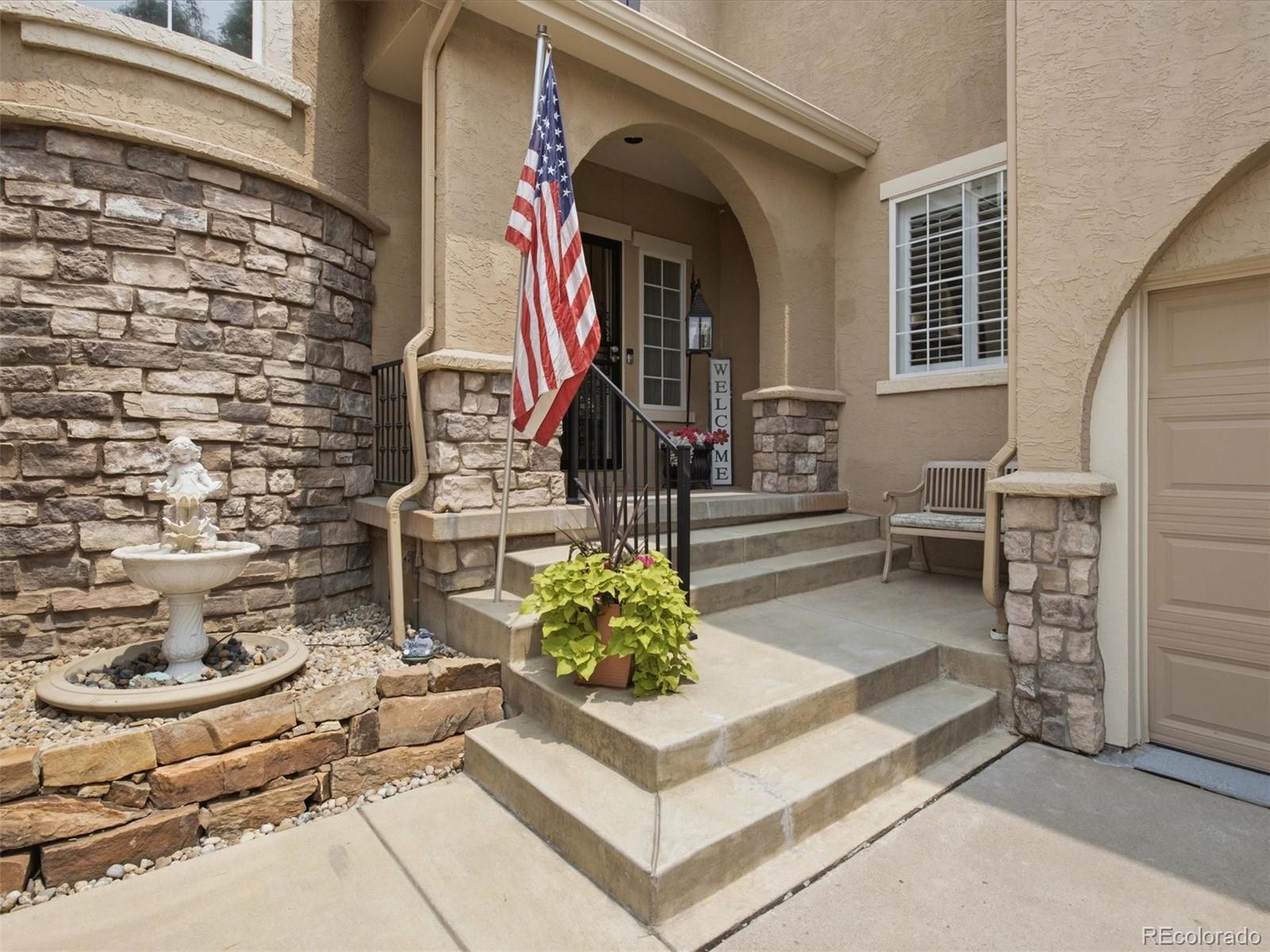 2819 Canyon Crest Drive