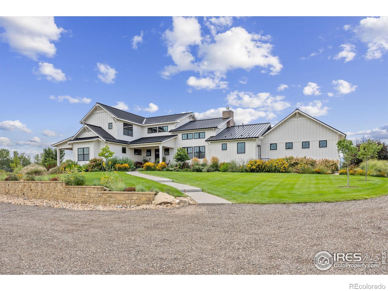 5794 Jackdaw Drive