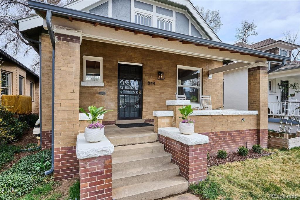 Photo of 844 S Washington Street, Denver, CO 80209 (MLS # 5289793)