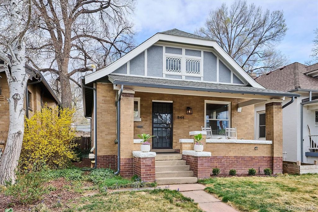 Photo of 844 S Washington Street, Denver, CO 80209 (MLS # 5289793)