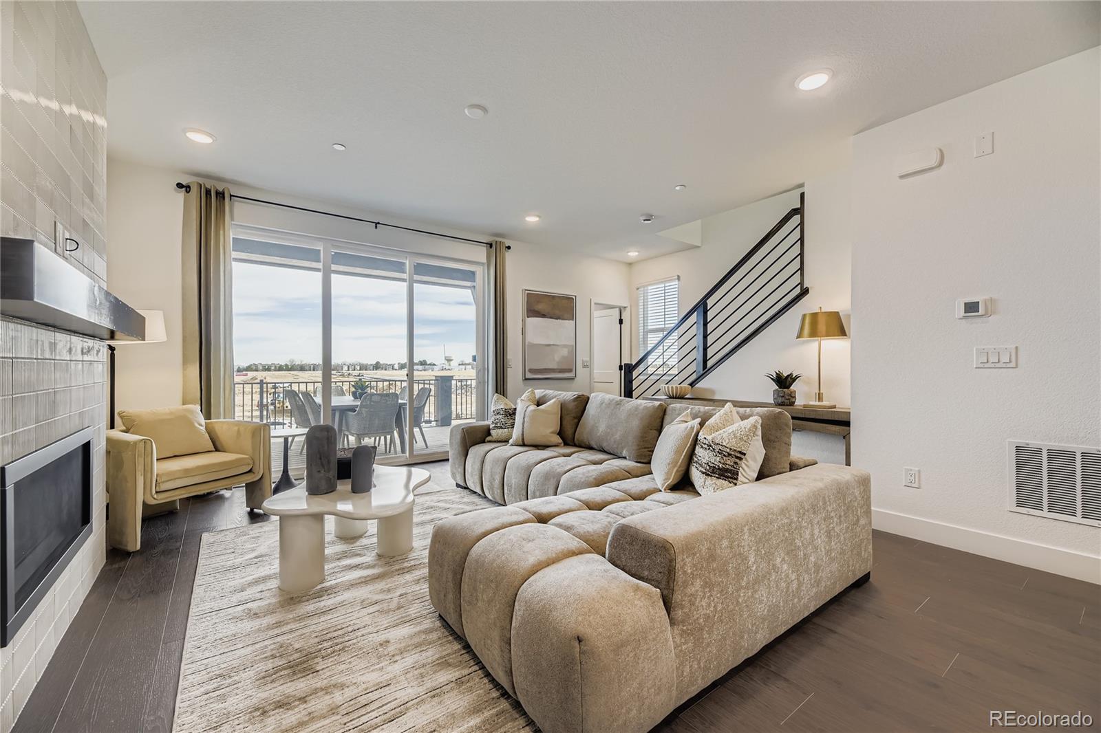 3281 W 87th Avenue