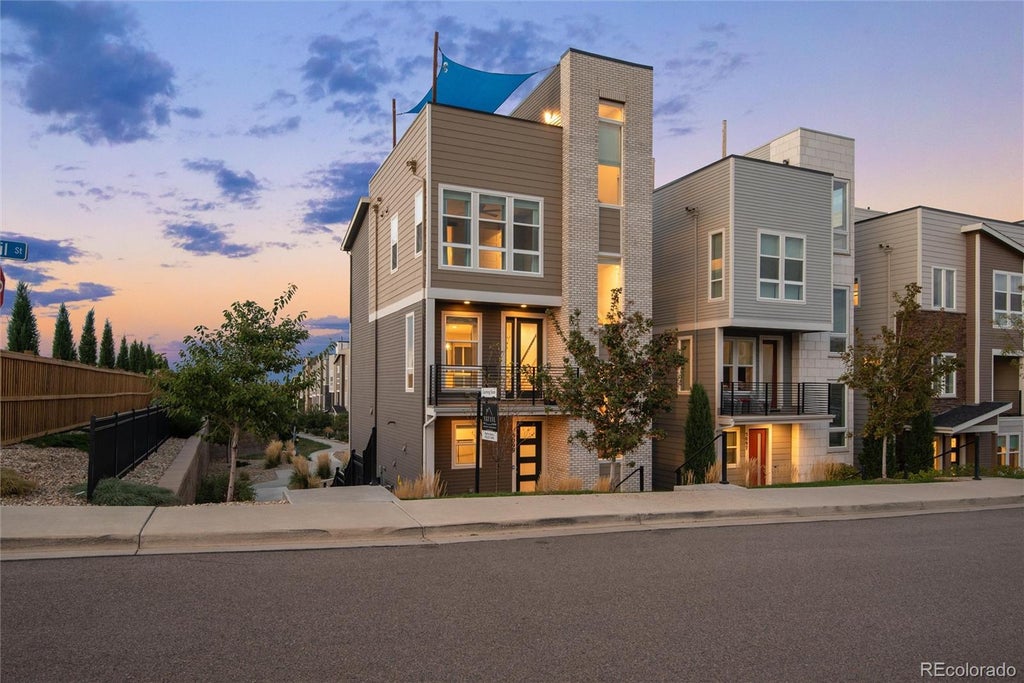 Photo of 5099 S Queen Court, Littleton, CO 80127 (MLS # 3787546)