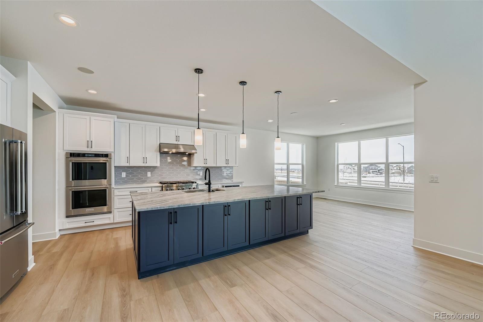 3142 Westcliff Drive