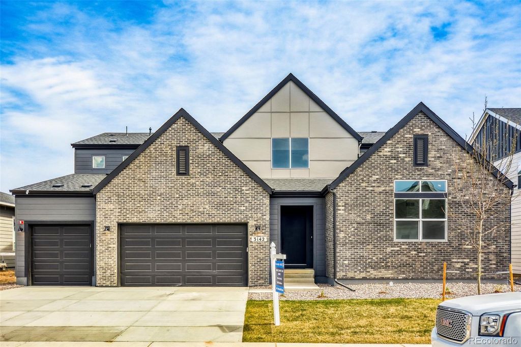 Photo of 3142 Westcliff Drive, Loveland, CO 80538 (MLS # 8249389)