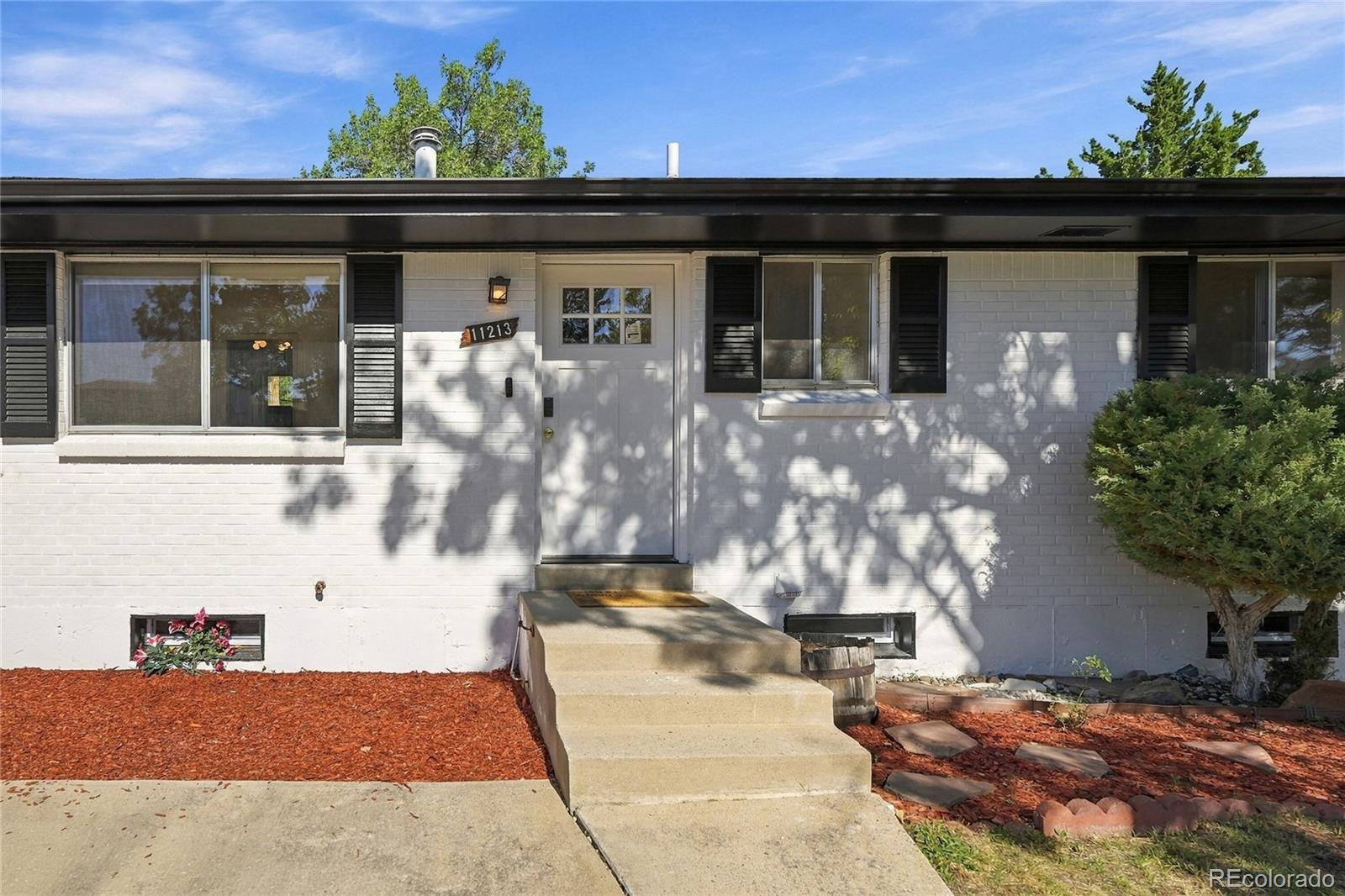 11213 W Briarwood Drive