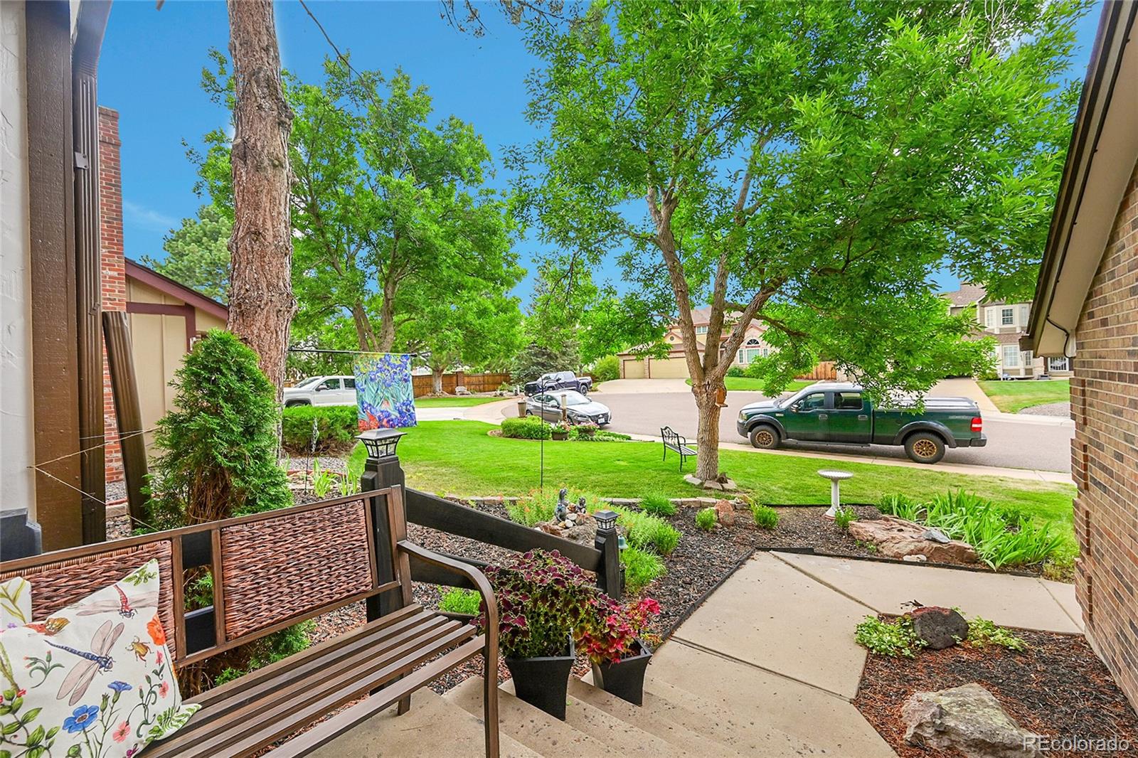 11434 W Roxbury Drive