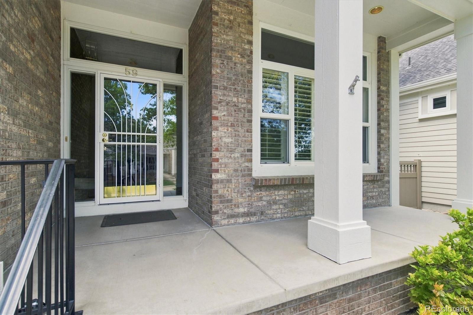 1011 S Valentia Street 59