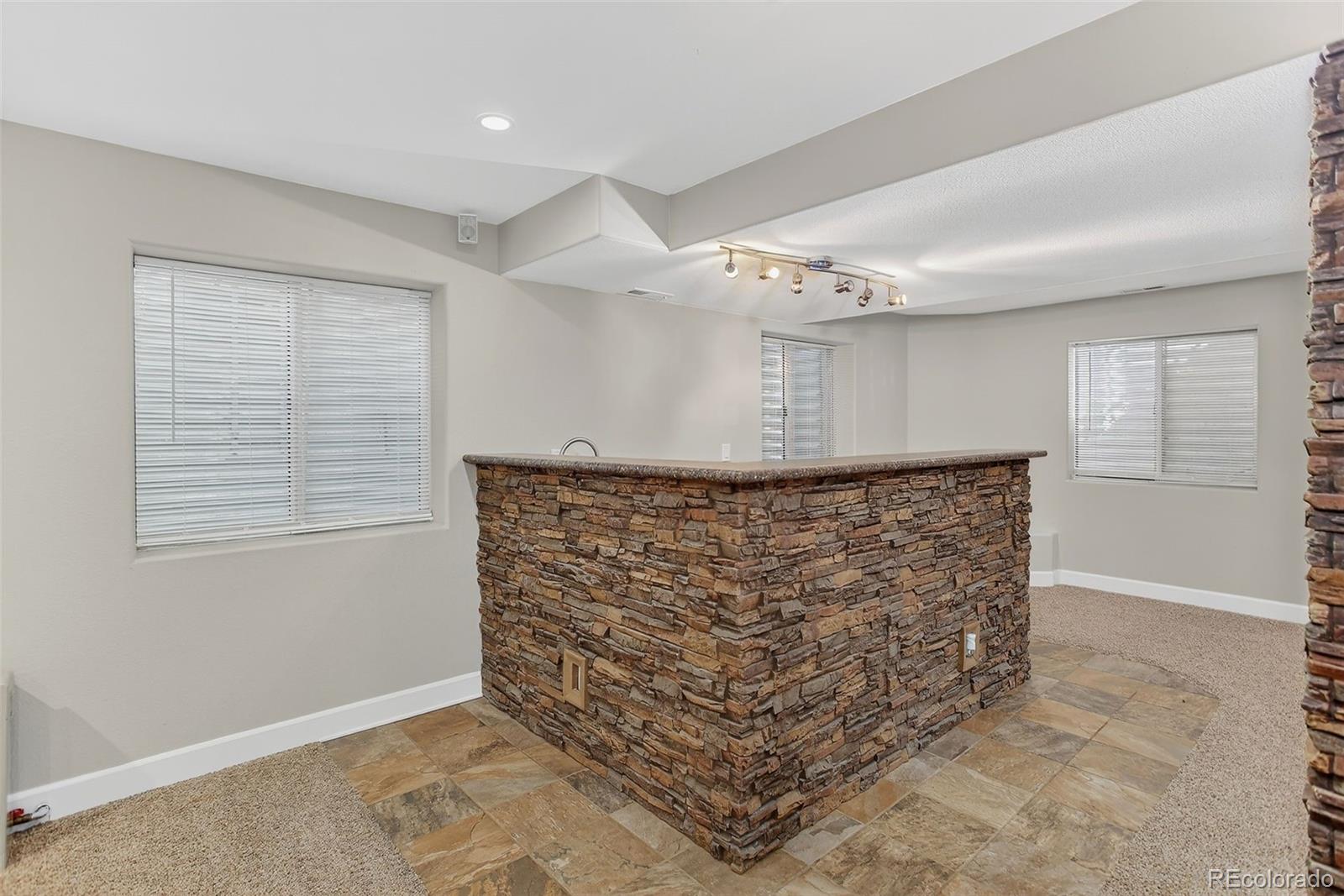 7423 W 93rd Place