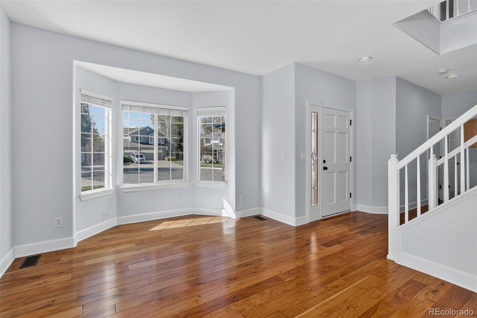 7423 W 93rd Place