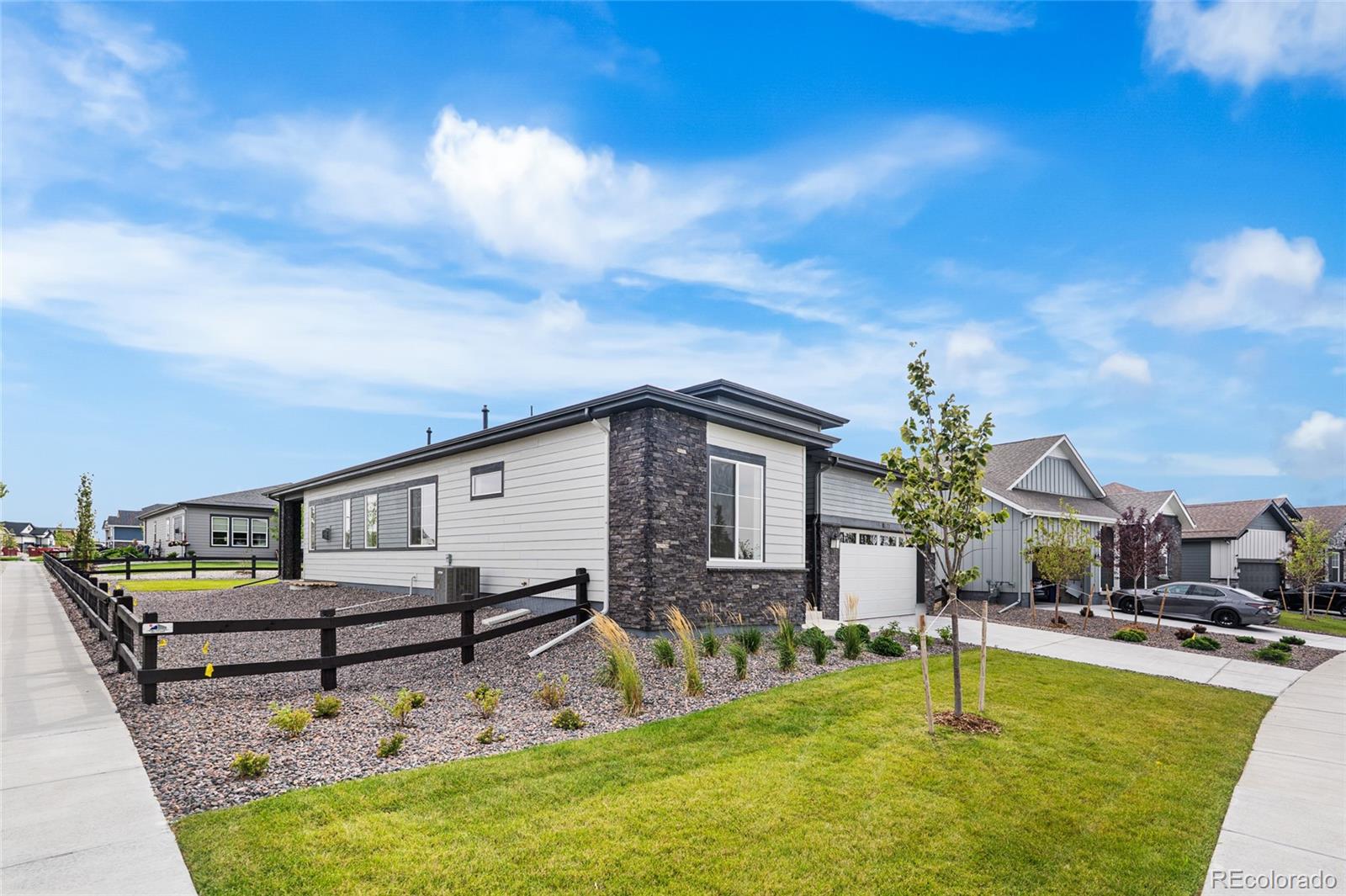 8871 S Quemoy Street