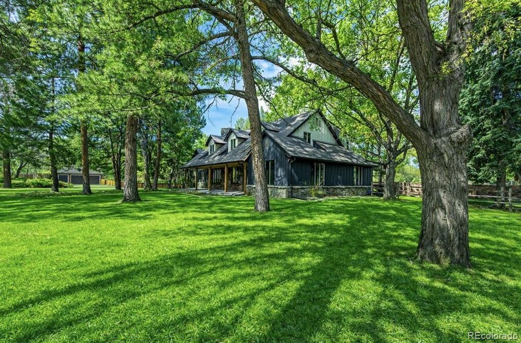 Photo of 3 E Belleview Drive, Greenwood Village, CO 80121 (MLS # 5643271)