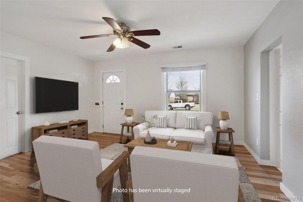 Photo of 1661 Valentia Street, Denver, CO 80220 (MLS # 8589072)