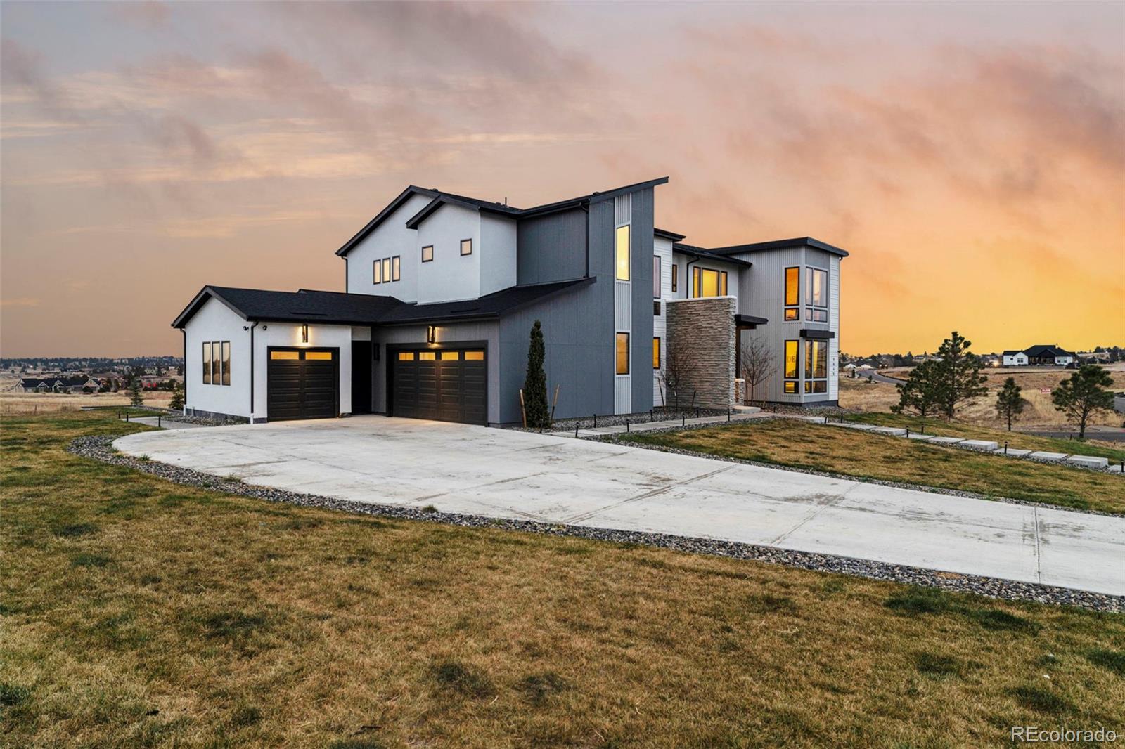 9645 Canyon Wind Place