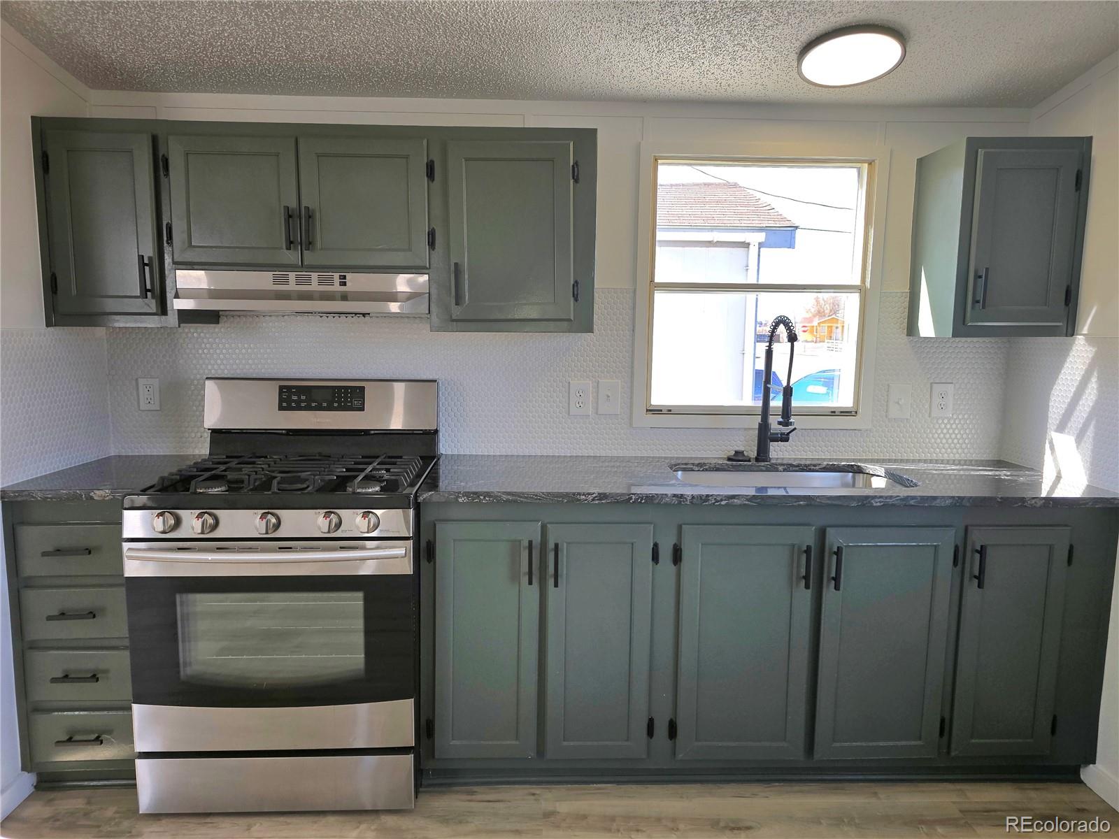 10110 E 120th Avenue