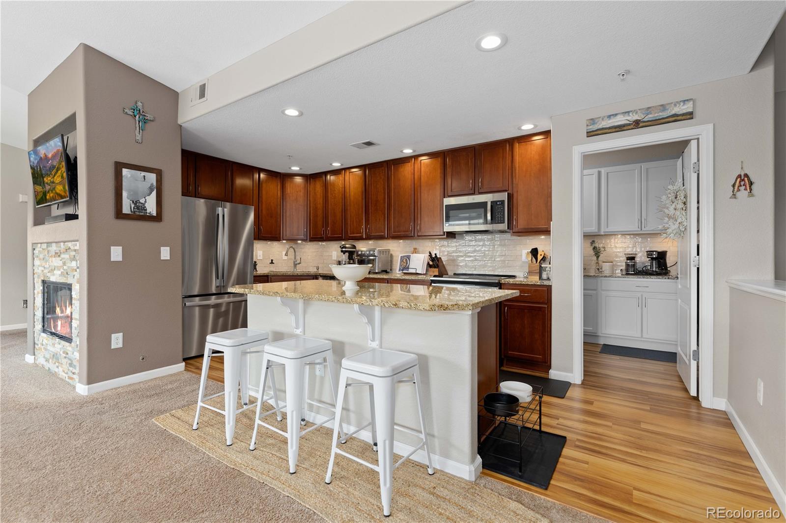 6273 Kilmer Loop 203