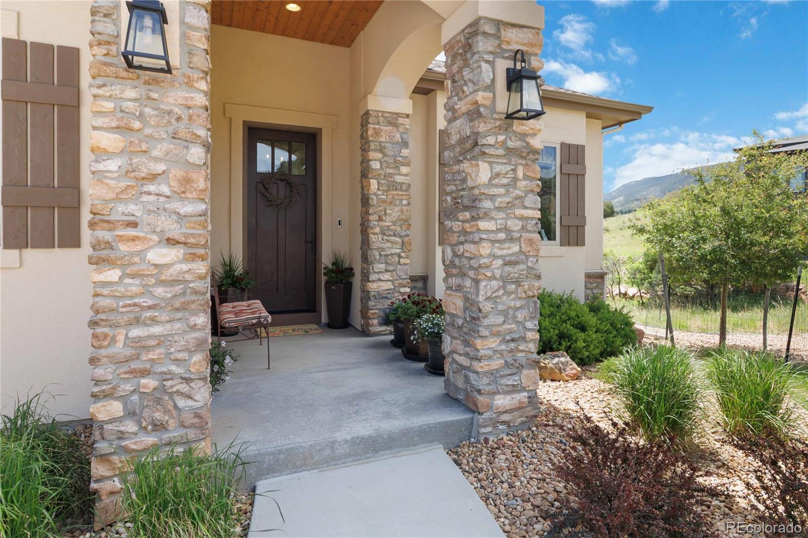 5330 Country Club Drive