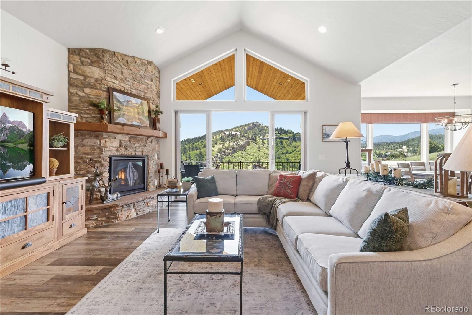 5330 Country Club Drive
