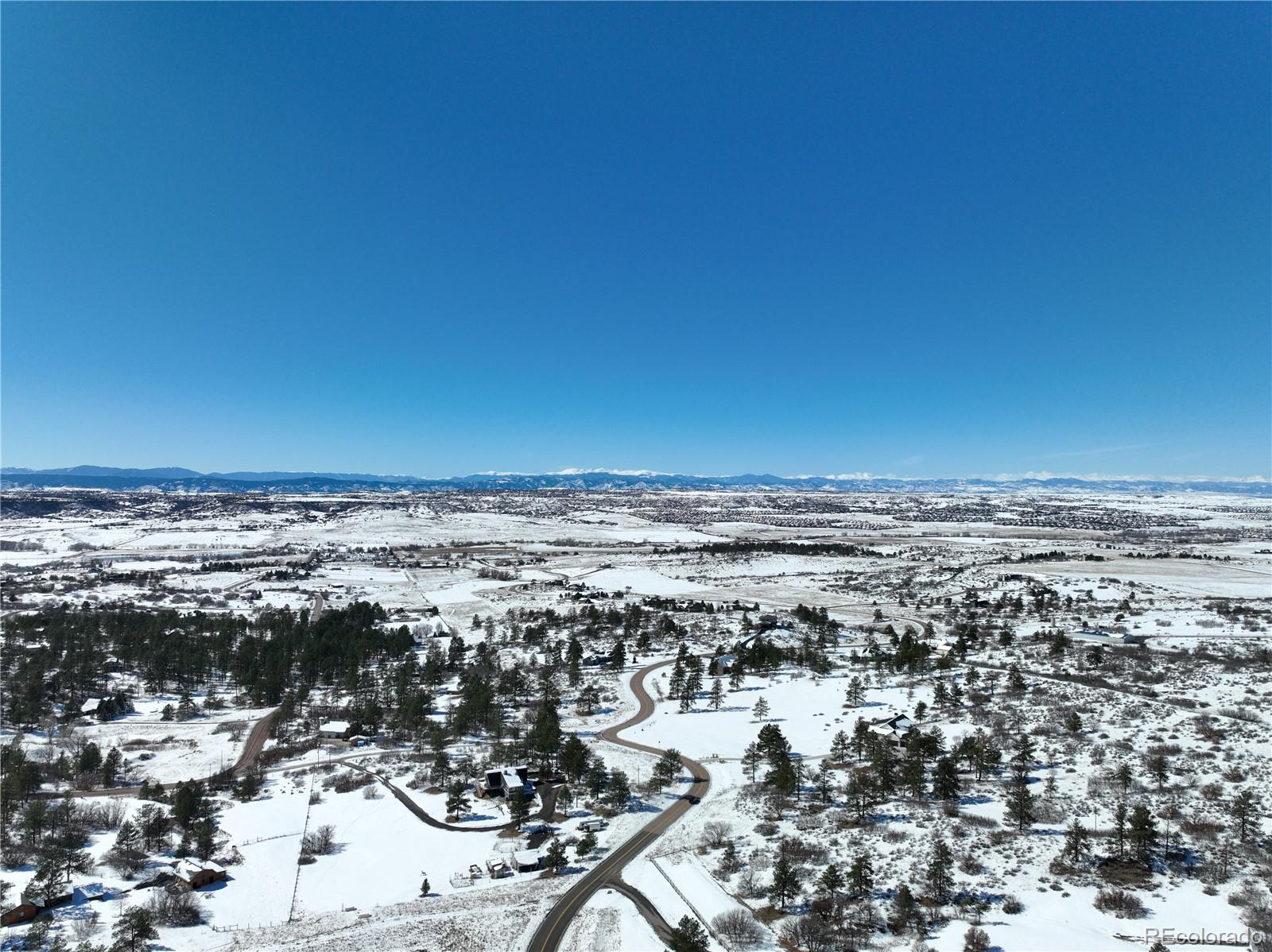 8125 Pine Straw Place