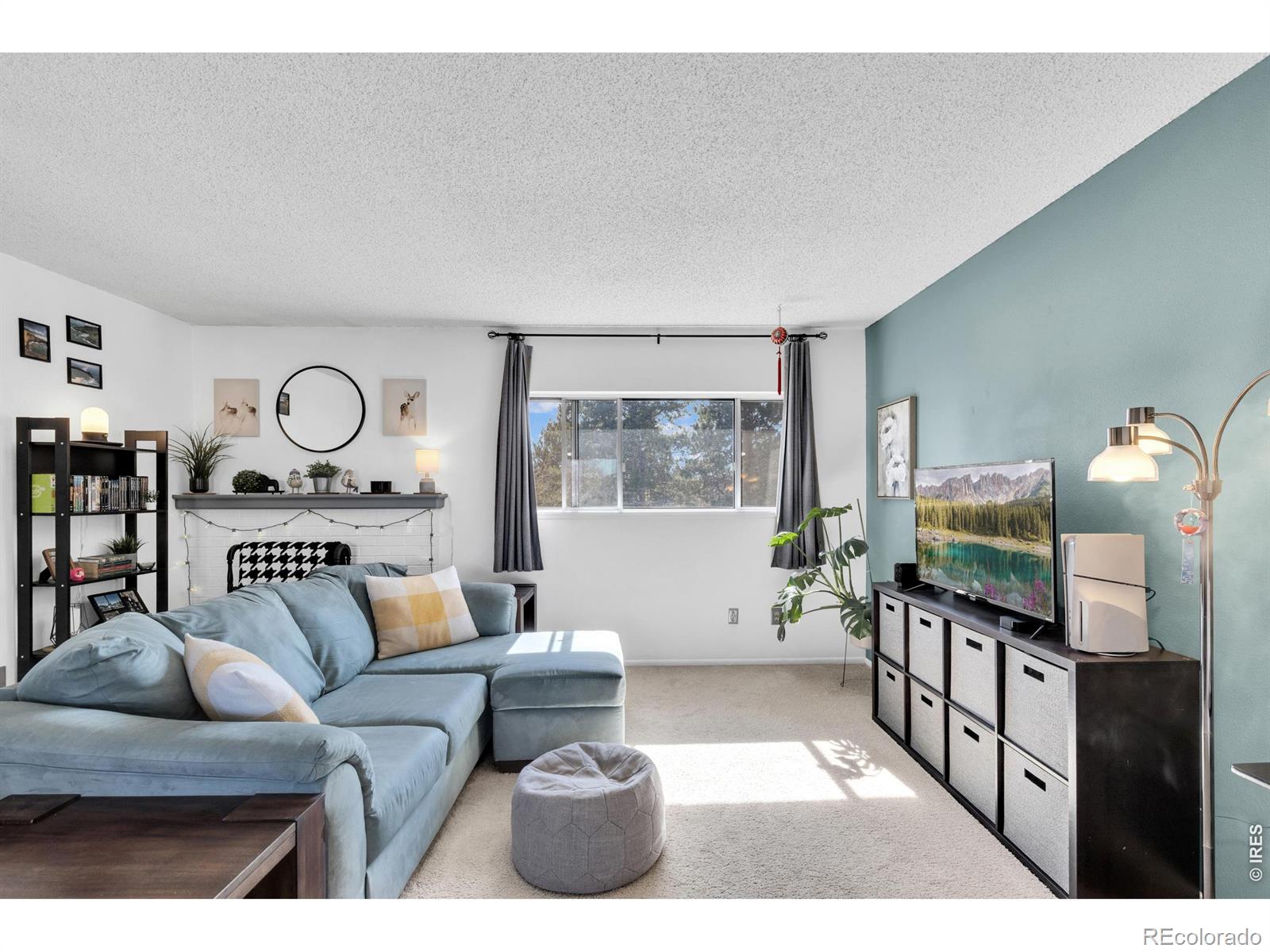 1024 E Swallow Road 234