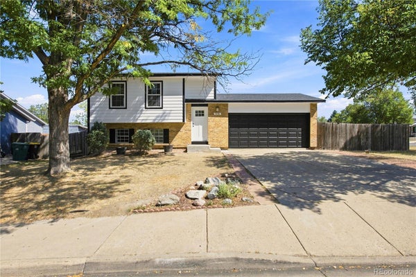 1498 S BAHAMA ST, AURORA, CO 80017 - Image b7ca9361bf022aee3db58db0333af83f/1765778024