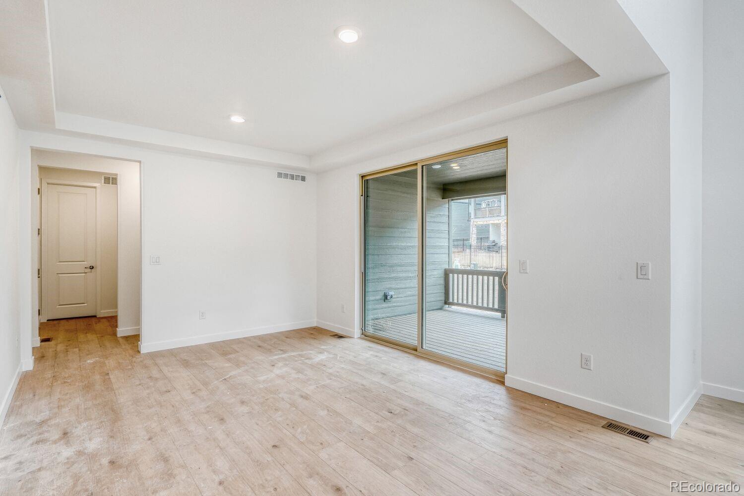 15453 W Dequesne Avenue