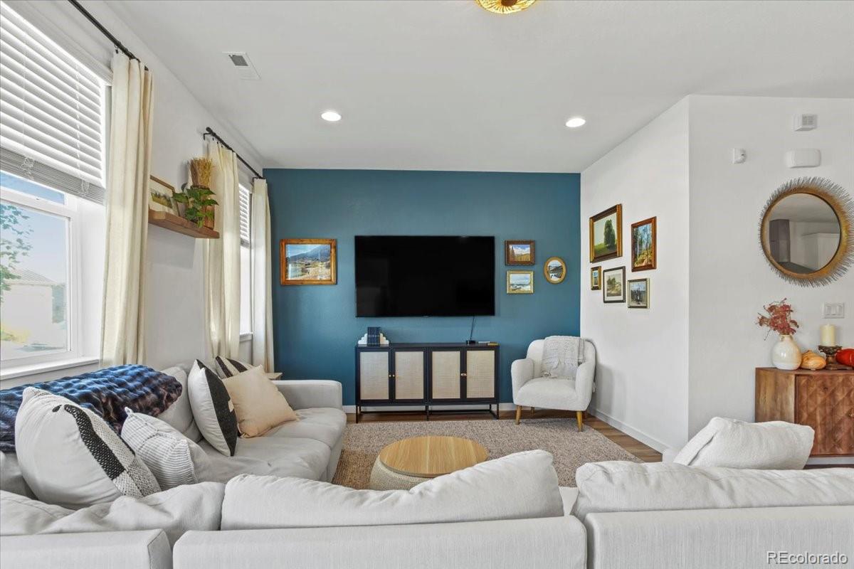9790 Mount Kataka Point