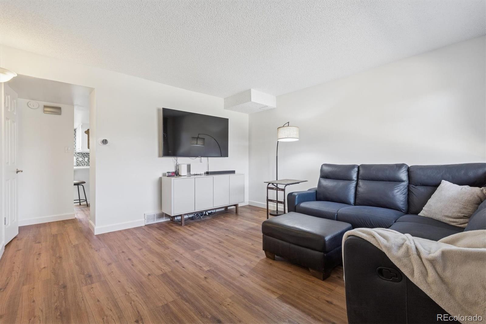 3948 S Yosemite Street