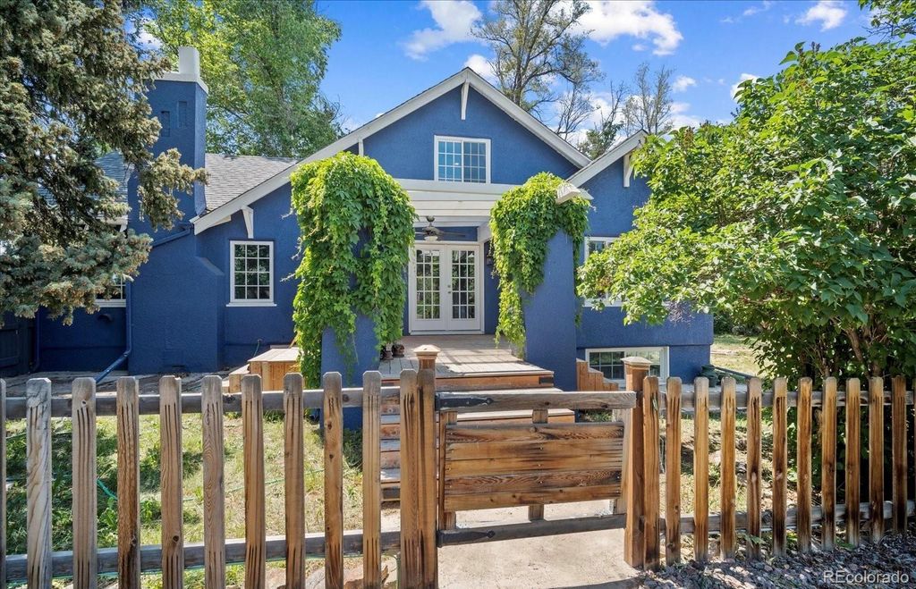 Photo of 5725 W Mississippi Avenue, Lakewood, CO 80226 (MLS # 7595734)