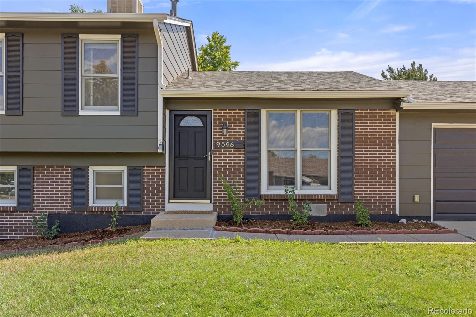 9596 Everett Court