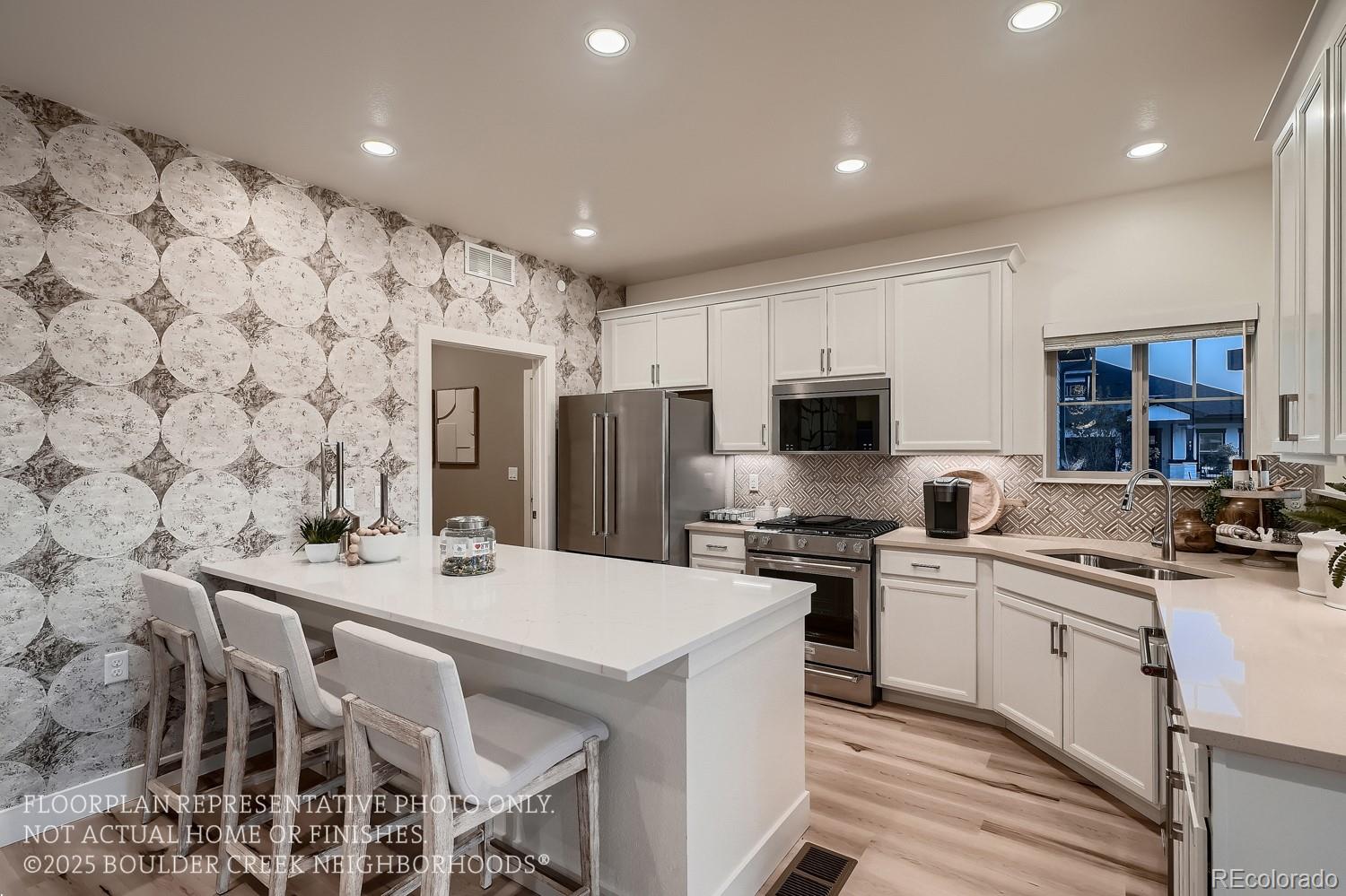 900 W 128th Place
