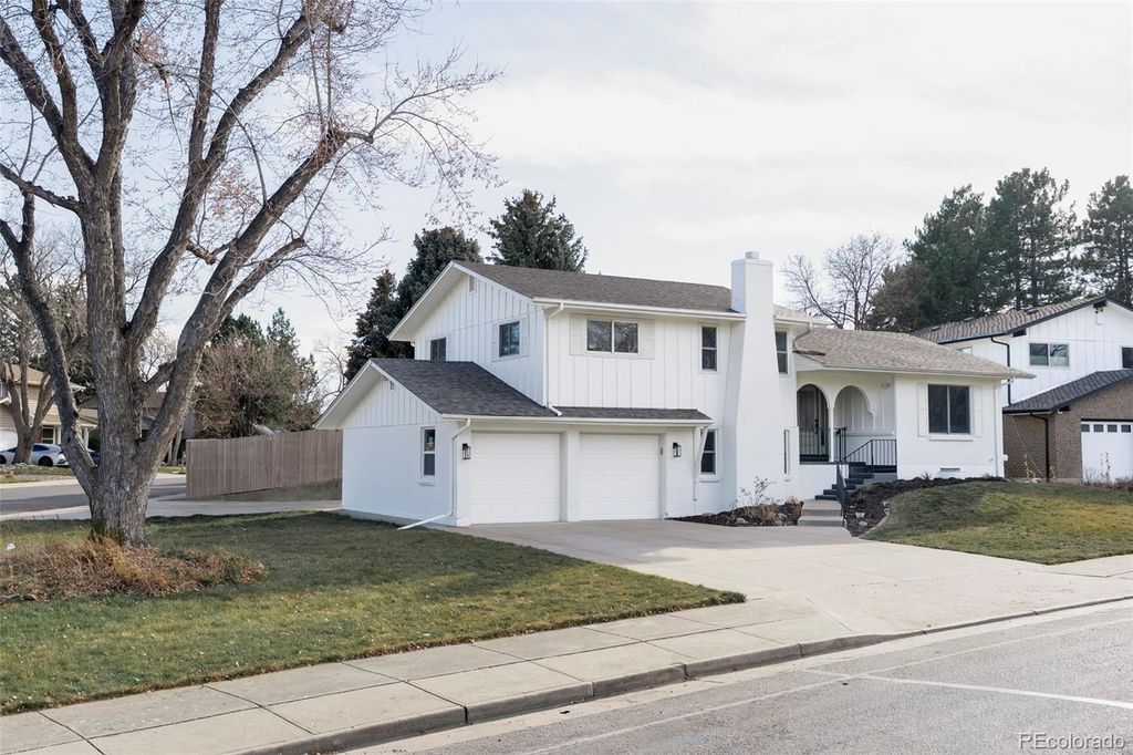Photo of 10120 W Exposition Drive, Lakewood, CO 80226 (MLS # 7295370)