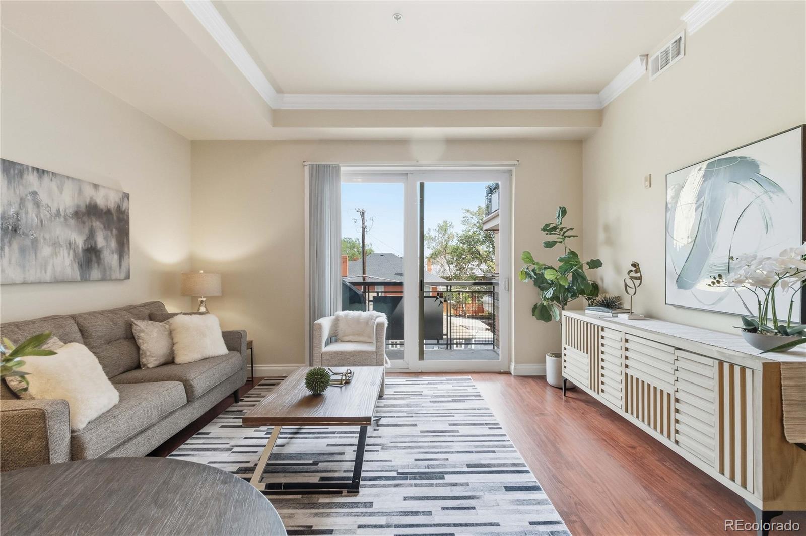 Photo 1 of 39 — 1700 N Emerson Street 304, Denver, CO 80218
